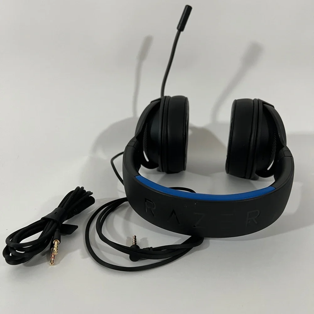 Razer Kraken X Ultralight Gaming Headset: 7.1 Surround Sound Black/Blue w/ Mic